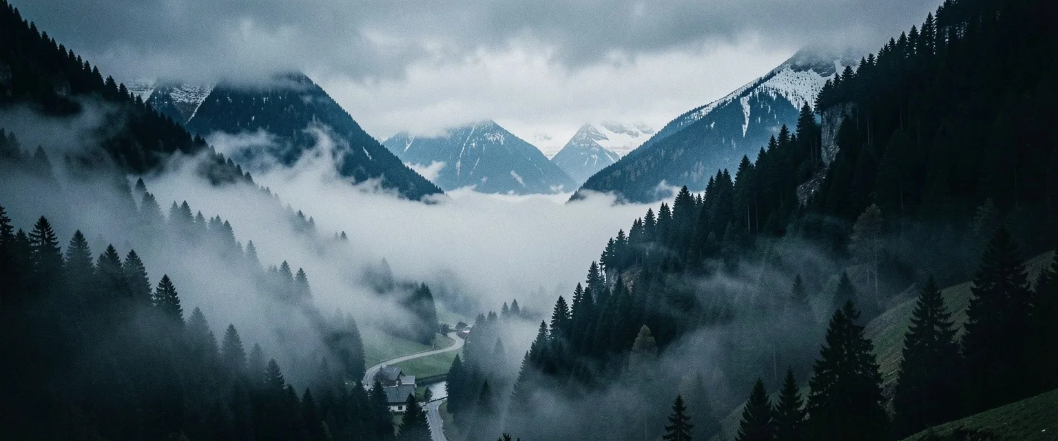 Nebel in den Alpen